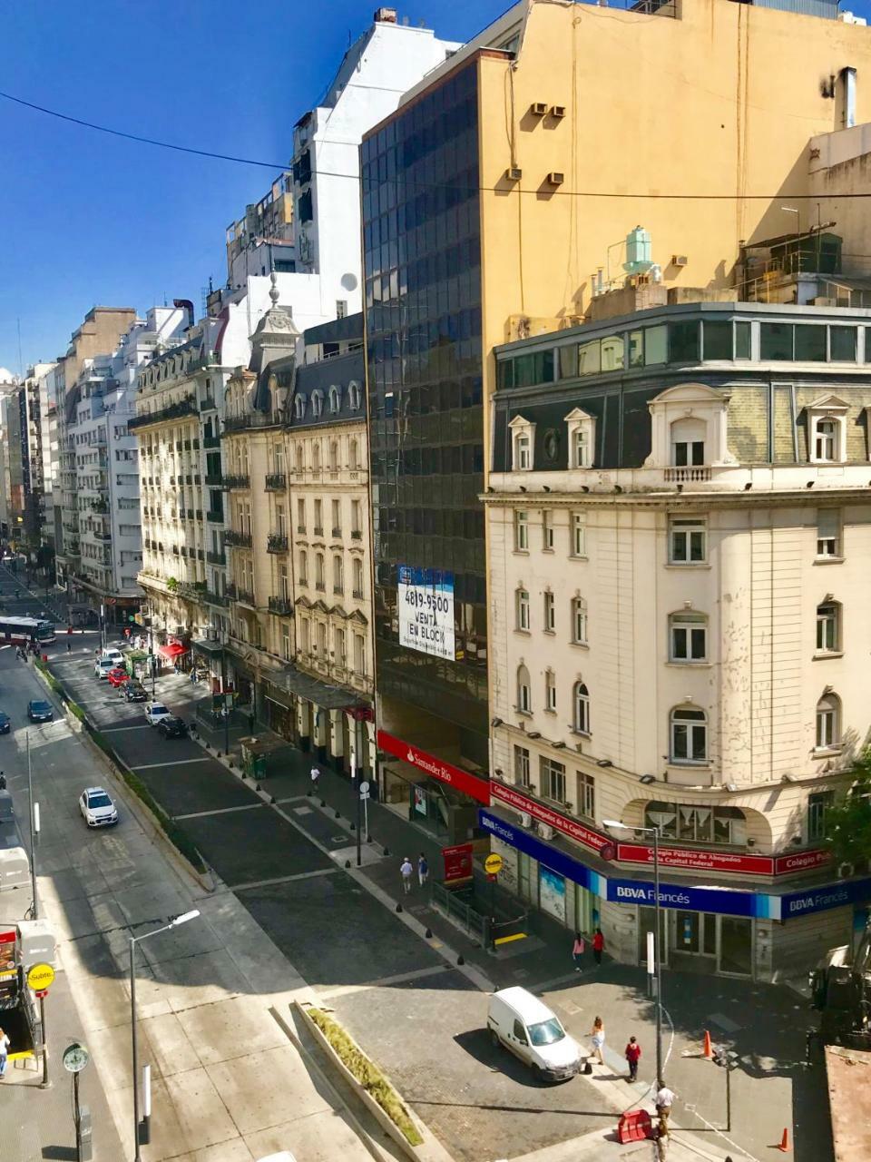 Apartamento Av Corrientes con estacionamiento Ciudad Autónoma de Ciudad Autónoma de Buenos Aires Exterior foto